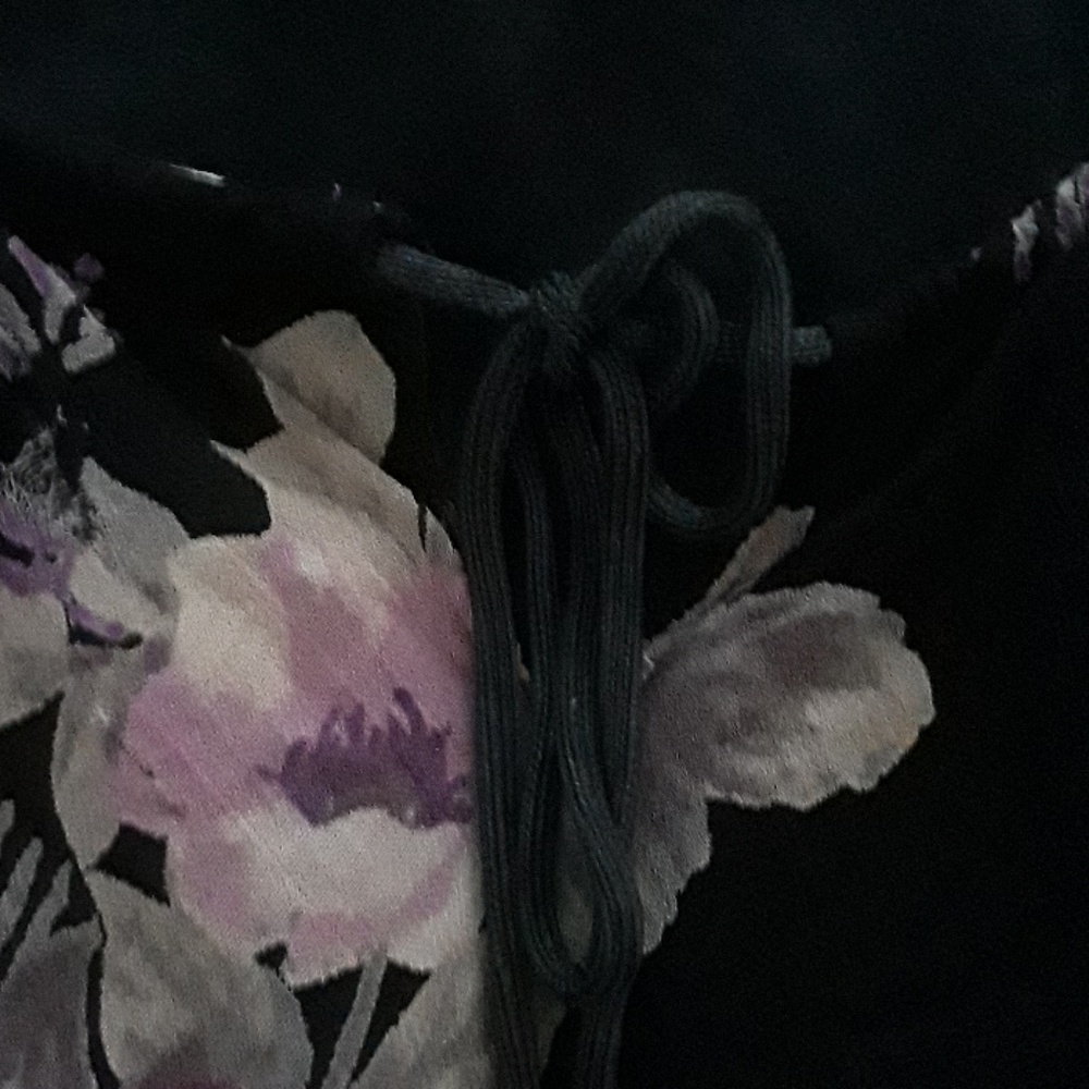 Top - Picture 3 of 5